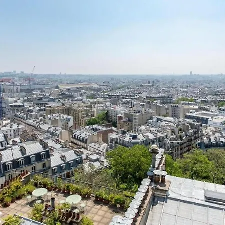 Last Floor - Sacre Coeur 2 Bedrooms * Paris